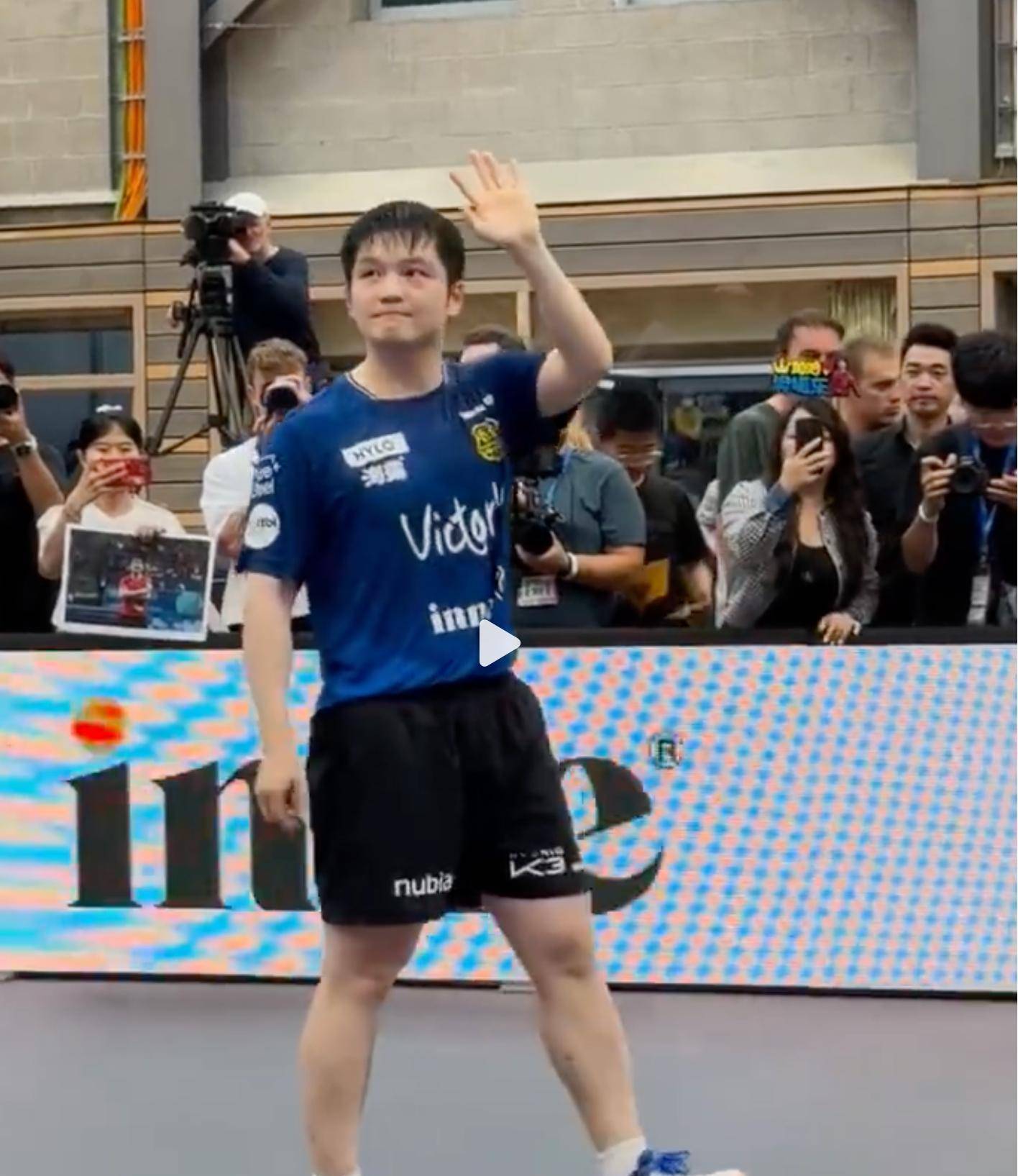 巨大皇冠l 巨大皇冠l